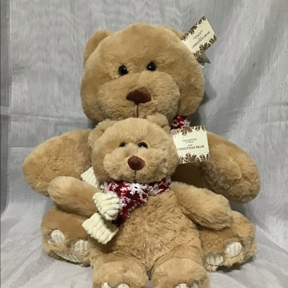 2019 Dillard’s Trimsetter Christmas Bears